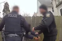 Drie kinderen jatten auto na YouTube-tutorial en rammen huis in Ohio