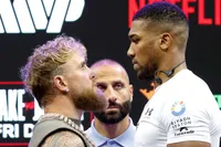 Vannacht: JUDGMENT DAY: Jake "The Problem Child" Paul vs Anthony "AJ" Joshua