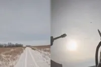 Russische soldaat schiet op het laatste moment een Oekraïense drone uit de lucht en redt zijn eigen leven