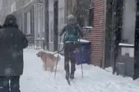 New York compleet ondergesneeuwd: videocompilatie