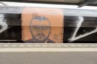 Bolle Jos duikt op… op een NS-treinstel in Eindhoven