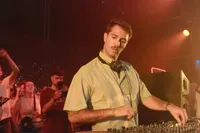 Brusselse dj Odymel onder vuur: “Ik was aan het slaapwandelen”