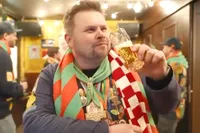 Carnavalsnummer Carnaval, wie viert het niet? na claim offline, maar via X nog te beluisteren