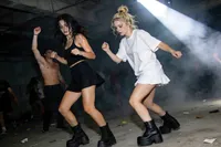 Onrust in de hardtechno-scene: meerdere dj’s onder vuur