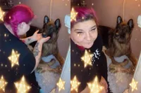 Model Manuella heeft een bijzonder slaapritueel met haar dode hond