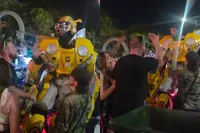 Ruzie tussen man met kunstbeen en Bumblebee bij Daytona Bike Week