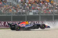 Drama voor Max Verstappen: Red Bull-coureur snel klaar in kwalificatie GP Australië na crash