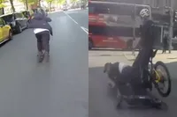 Dealer op e-scooter weigert te stoppen voor politie op fiets… eindigt is vermakelijke achtervolging