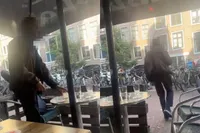 Amsterdamse ruzie loopt weer lekker uit de hand