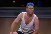 Leo Alkemade zet wel hele goede fitfluencer neer in LOL: Last One Laughing