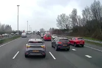 Zo ontstaan dus die dashcamcompilaties