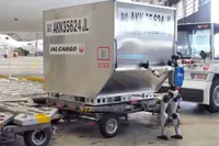 Humanoïde robots gaan koffers sjouwen op luchthaven: Japan Airlines start test