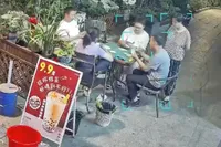 Vietnamese oma was wasmachine zat en dat had zo z’n gevolgen