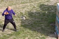 Spuitbus PUR laten ontploffen leek grappig