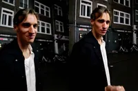 Influencer Pieter Valley zit lekker in de olie en gaat dit gesprek niet herinneren