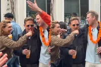 Karaoke op straat wordt legendarisch als Danny de Munk plots meedoet met z’n eigen nummer