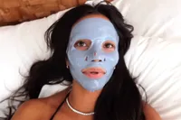 Monica Geuze is terug op YouTube en neemt je mee in het compleet doorgedraaide influencerwalhalla van Coachella