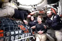 Netflix streamt vanavond historisch moment: Artemis II scheert langs de maan en verbreekt record