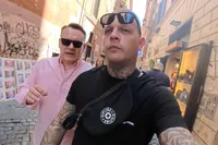 Dutch Travel Maniac laat schaduwkant van Rome zien: "This is Europe, not Africa"