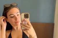 Schrijfster Lale Gül gaat op Kos echt voor titel Miss Bunda Griekenland 2026