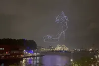 Schoenenmerk Steve Madden zet awesome droneshow neer in de lucht van Rotterdam