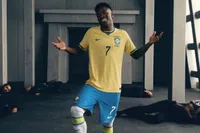 Nike trekt blik wereldsterren open voor compleet krankzinnige WK 2026-commercial Rip the Script
