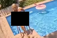 Wie heeft dit zwembad ontworpen? Eén misstap en je ligt een verdieping lager