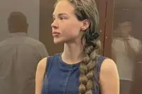 18+ blogger Sonya Marmeladova krijgt voorwaardelijke celstraf, maar pikante speeltjes mag ze houden