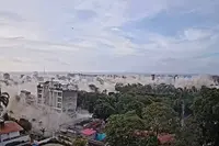 Beveiligingscamera legt verwoestend moment van aardbeving in Venezuela vast