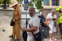 Boevenspotter slaat weer toe als twee zakkenrollers eveneens toeslaan