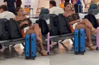 Bah: vrouw doet een geurtest op het vliegveld