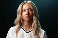 Pikante commercial met naakte Sydney Sweeney te heet voor social media