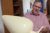 Vintagewinkel heeft een mooie vaas voor een specifieke doelgroep