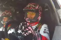 Oliver Solberg gooit wereldtitel twee bochten voor de finish weg