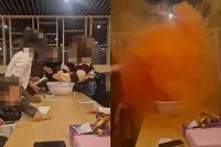Nee joh, natuurlijk kun je gewoon een gender reveal doen in een restaurant