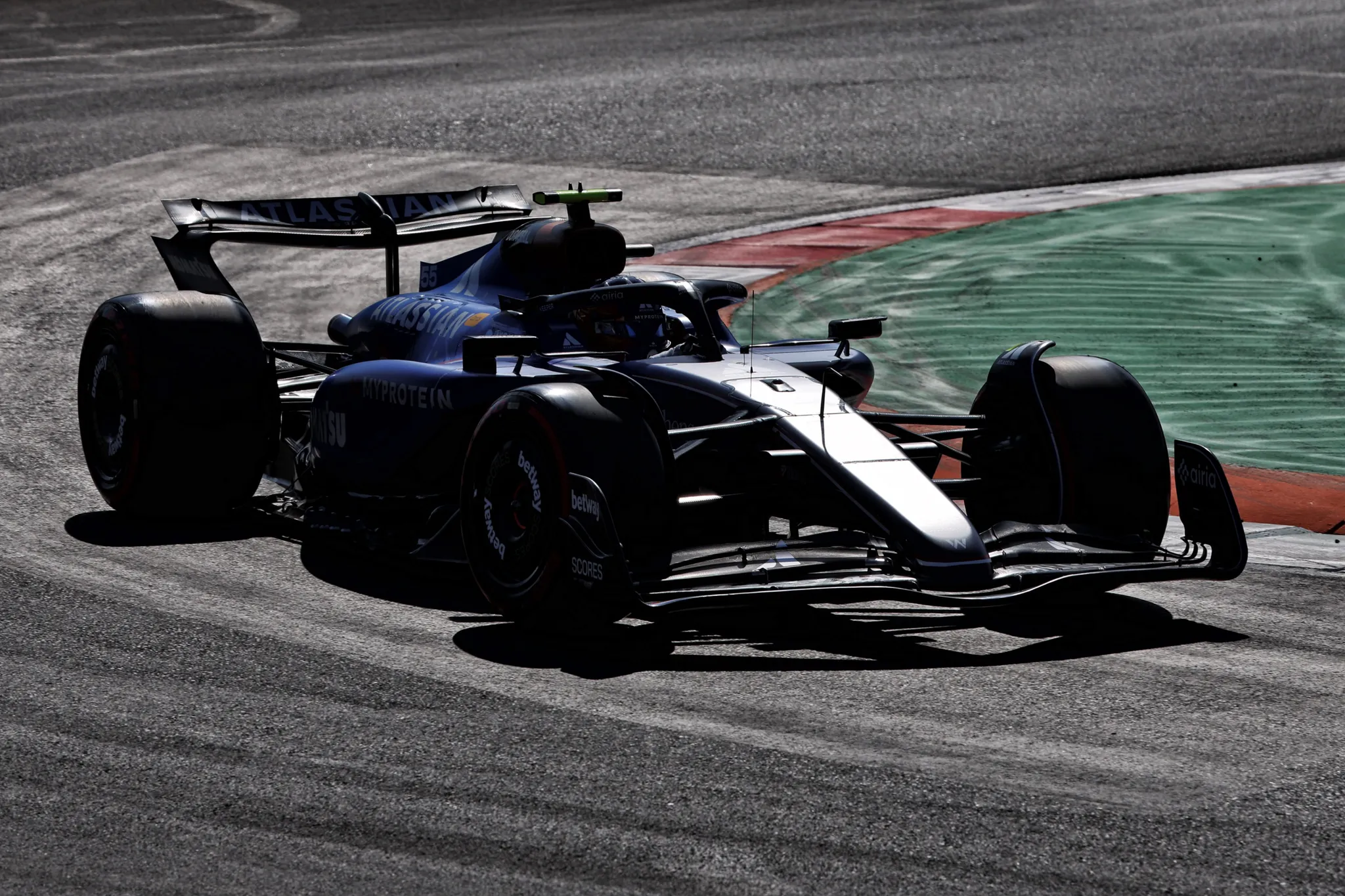 Pirelli takes advantage of weather conditions with Monza test coming to an end