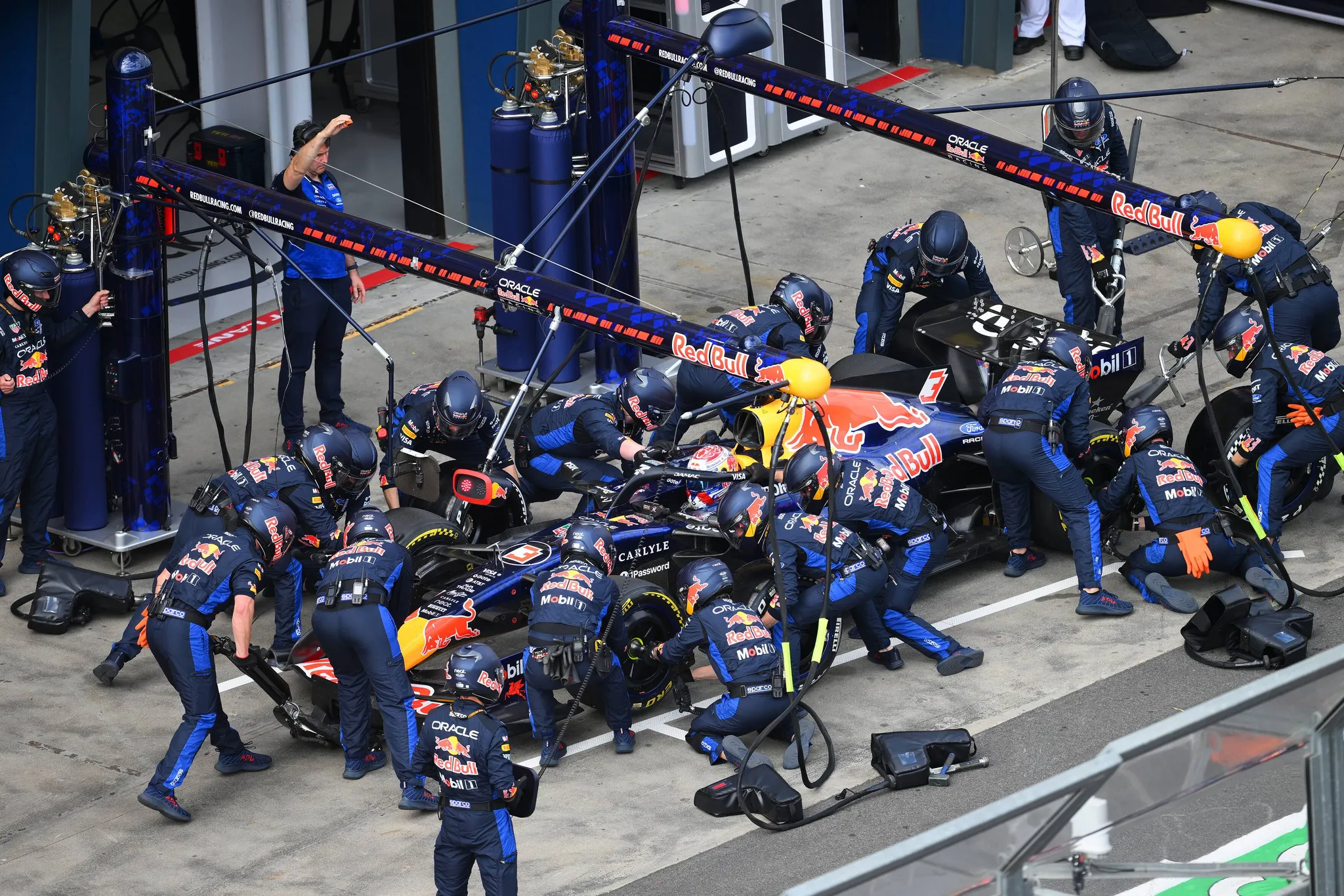 Red Bull gokt alles op RB22-updates: toekomst van team en Verstappen op het spel