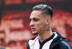 Van der Zee fileert Ajax-geldeiser: 'Hadden we geen als scouts vermomde zaakwaarnemers voor nodig'