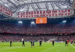 Waarom het dak van de Johan Cruijff ArenA dicht was tegen FK Vojvodina