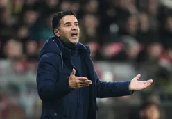 Geruchtenmolen: 'Ajax komt in zoektocht naar nieuwe trainer wederom uit bij Michel'