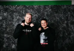 Ajax brengt bijzondere André Hazes-kledinglijn uit: ode aan volkszanger en de club