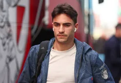 Rosa ziet Ajax tegen verwachting in achterlopen in proces: 'Begrijp de onvrede bij supporters'