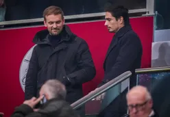 Hoe De Jong en De Ridder technisch directeur Cruijff ondersteunen: 'Jordi kan niet alles alleen'