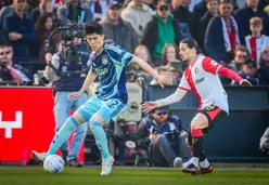 [Update] 'Hele lichte beschading aan hamstring Tomiyasu; Ajax hoopt op Japanner tegen FC Twente'