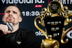 Rico Verhoeven toont beelden van nieuwe gigantische villa (VIDEO)