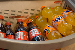 Opgelet: Coca-Cola haalt blikjes Cola, Fanta en Ice Tea terug door gevaarlijke stof