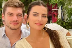 Max Verstappen en Kelly Piquet delen foto's van pasgeboren baby (BEELDEN)