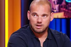 Wesley Sneijder diep in de problemen