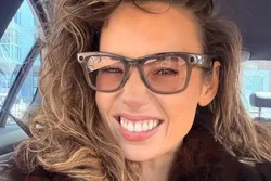 Pikante foto's van Gwen van Poorten zonder kleren breken het internet