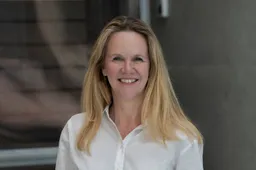 H0ySZYKvgUlLB92e9MLNLCiRcM25fmMNVapEmzHE